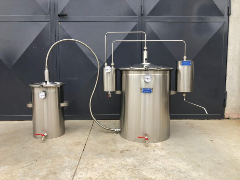 alambicco con caldaia esterna